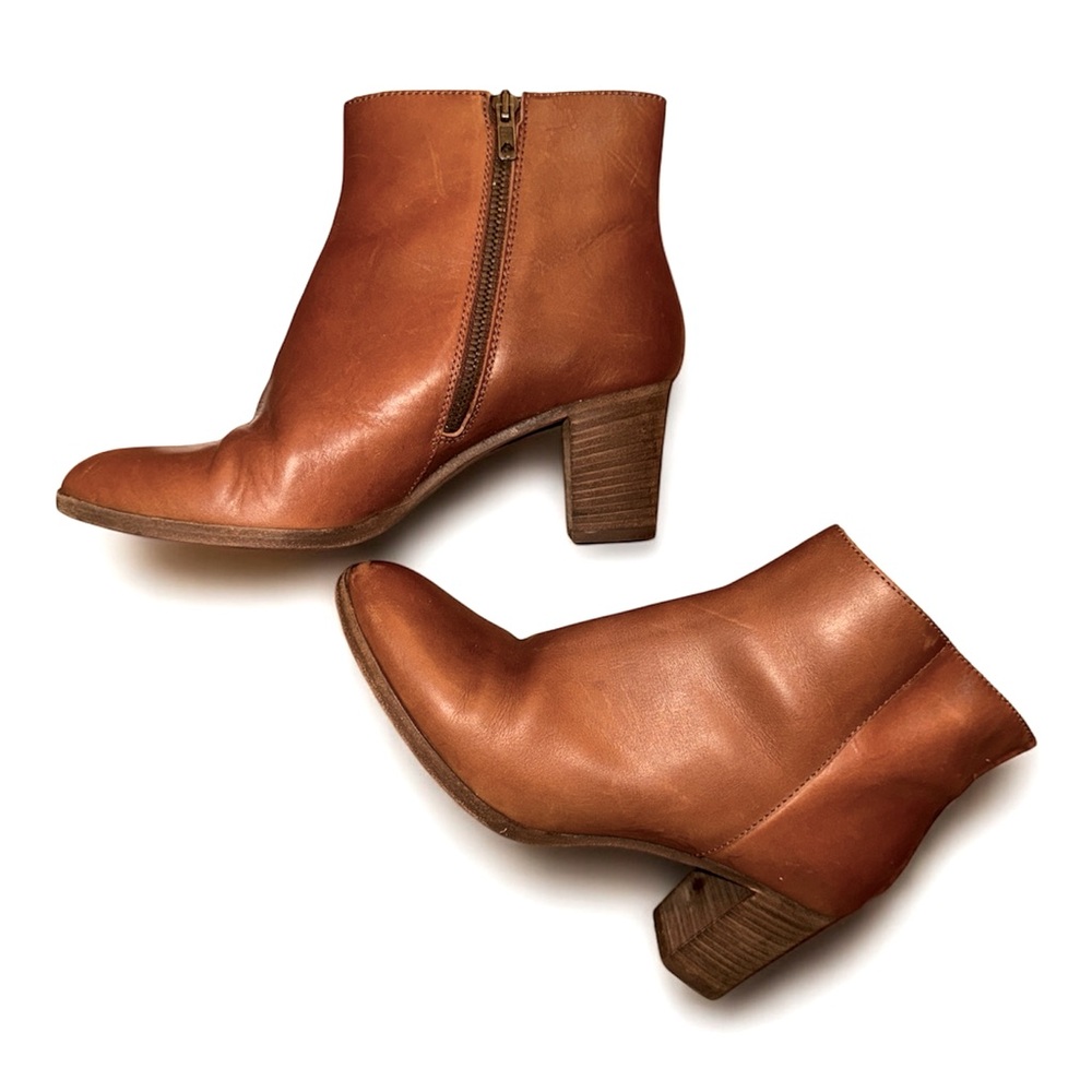 J.Crew Aggie 100% Italian Leather
Ankle Boots Booties Size 9.5M - Picture 4 of 8